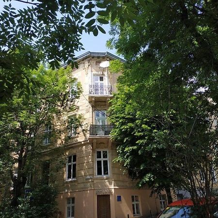 Кімната В Серці Львова Leopoli Esterno foto